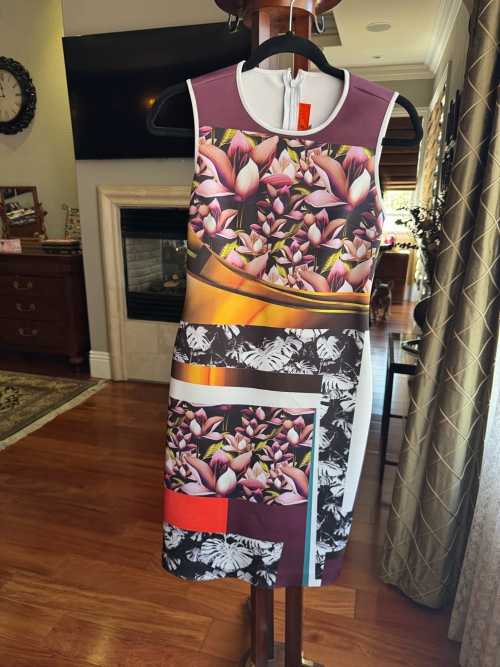 Floral Panel Sleeveless Shift Dress in Plum and Multicolor